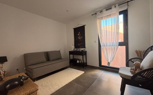 Appartement à vendre    3 pièces • 72,74 m2 Narbonne