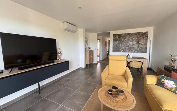 Appartement à vendre    3 pièces • 72,74 m2 Narbonne