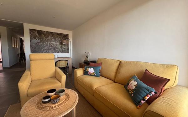 Appartement à vendre    3 pièces • 72,74 m2 Narbonne