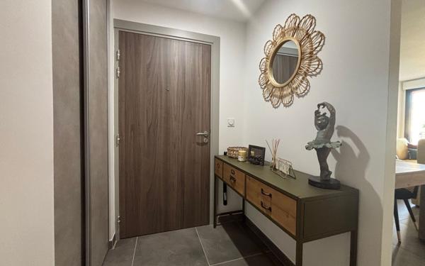 Appartement à vendre    3 pièces • 72,74 m2 Narbonne