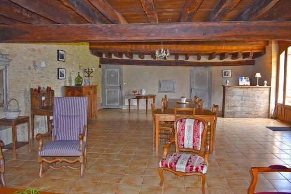 Demeure de prestige Marcillac Saint Quentin 16 pièce(s) 512 m2