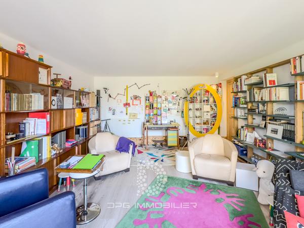 Cluny (71250) Maison des années 30 avec grand jardin de 4.100 m²