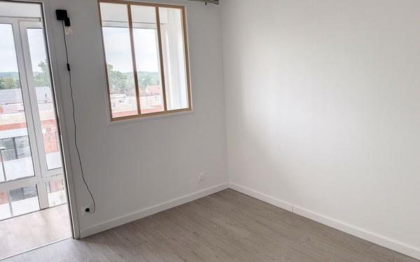 Appartement à louer    3 pièces •  Tours