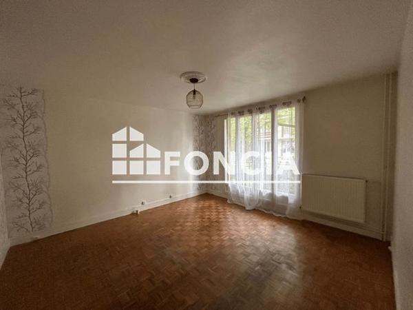 Location Appartement 2 pièces 45.1 m² - 63 CHAUSSEE JULES CESAR BAT A Beauchamp 95250