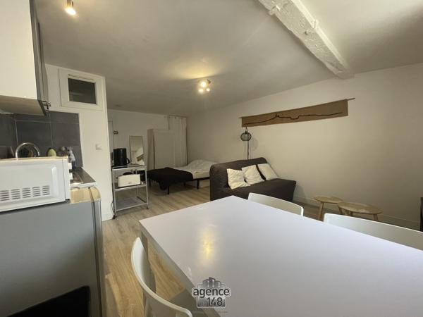 Charmant studio de 25m² à vendre au cœur du Panier
