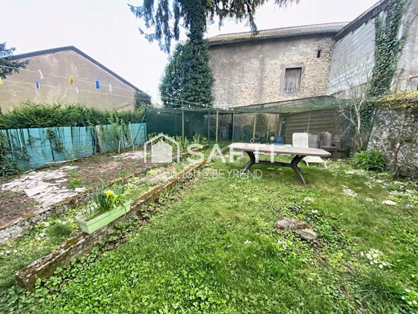 Maison de 160m2 avec patio, double garage et jardin de 360m2