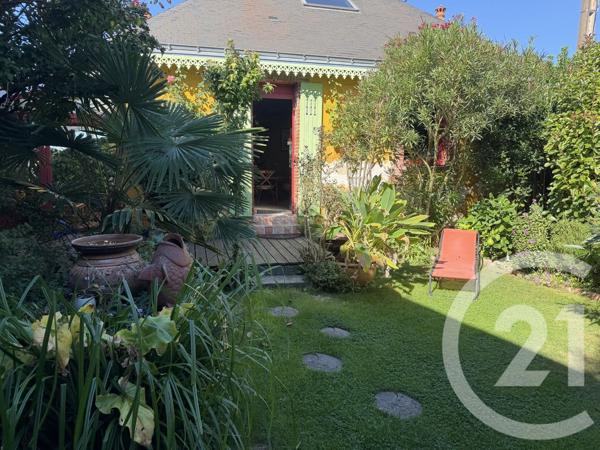 Maison à vendre  4 pièces - 103,20 m 2   PORNIC  - 44