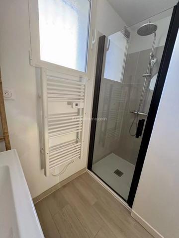 Location                                                      Appartement
                        
                     3 pièces                      60 m2                     à Martigues