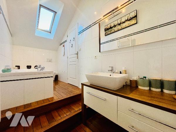 FONDETTES
3 minutes du bourg de FONDETTES
20 minutes du centre de TOURS