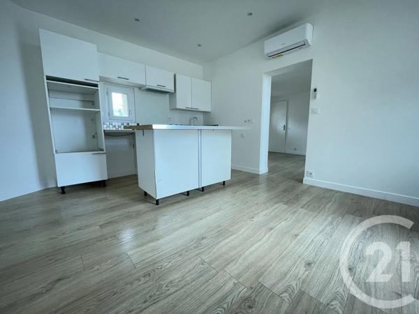 Maison à vendre  5 pièces - 106,19 m 2   MARSEILLE  - 13015
