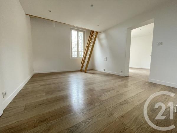 Maison à vendre  5 pièces - 106,19 m 2   MARSEILLE  - 13015