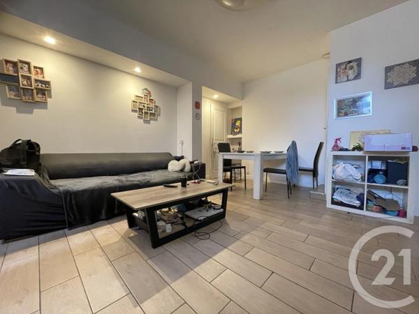 Maison à vendre  5 pièces - 106,19 m 2   MARSEILLE  - 13015