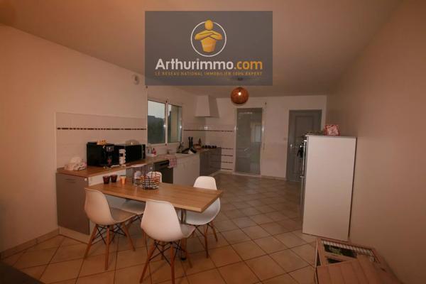 Location Maison 5 pièces 113 m2 à Forges-de-Lanouée