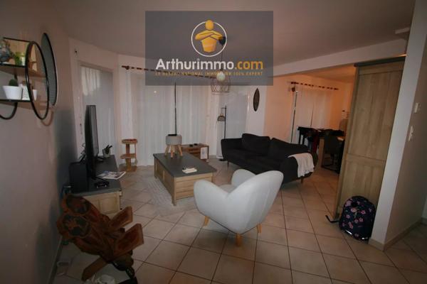 Location Maison 5 pièces 113 m2 à Forges-de-Lanouée