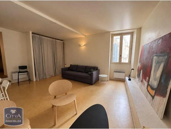Appartement à louer 1 pièce 37.46m² Avignon (84000)