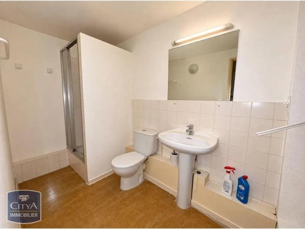 Appartement à louer 1 pièce 37.46m² Avignon (84000)
