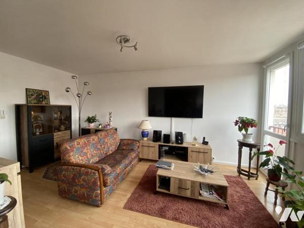 APPARTEMENT T4 A VENDRE EN VIAGER CENTRE-VILLE DE CAMBRAI (NORD) 59