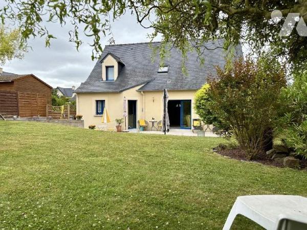 SAINT PERE MARC EN POULET - Emplacement idéal dans un quartier résidentiel calme et verdoyant, ...