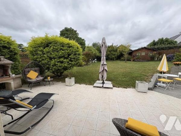 SAINT PERE MARC EN POULET - Emplacement idéal dans un quartier résidentiel calme et verdoyant, ...