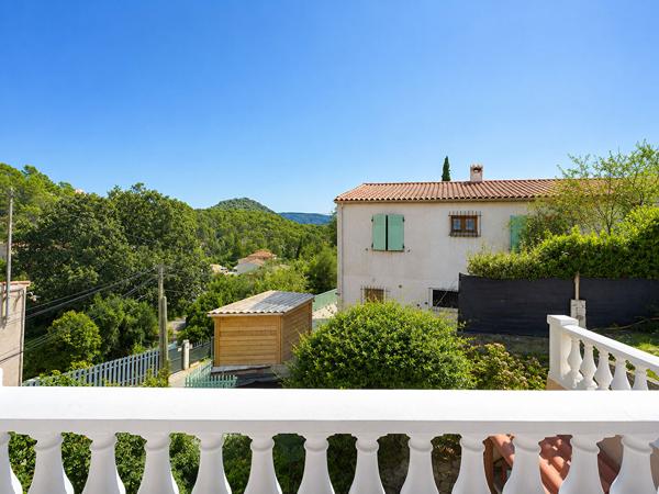 A VENDRE - CONTES LA VERNEA - VILLA DE 132 M² 5 PIECES - TERRAIN 500 M² - GARAGE - PARKING