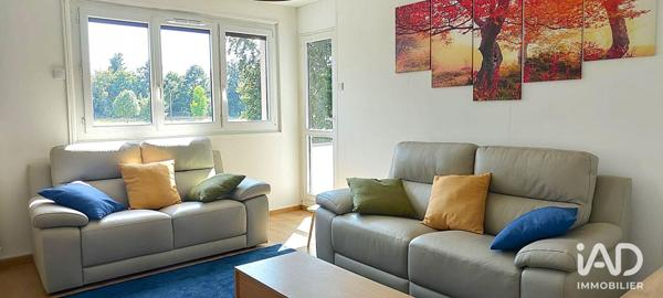 Location appartement 3 pièces 77 m² Saint-Priest