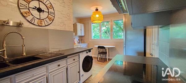 Location appartement 3 pièces 77 m² Saint-Priest