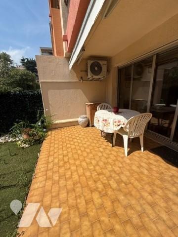 studio cros de cagnes 30m² 40m² de jardin ouest sans vis a vis avec parking.