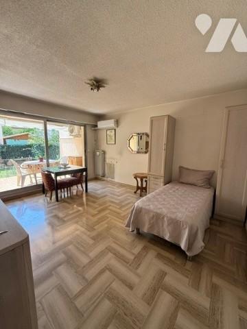 studio cros de cagnes 30m² 40m² de jardin ouest sans vis a vis avec parking.