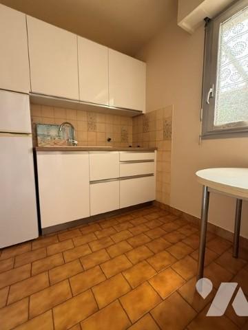 studio cros de cagnes 30m² 40m² de jardin ouest sans vis a vis avec parking.