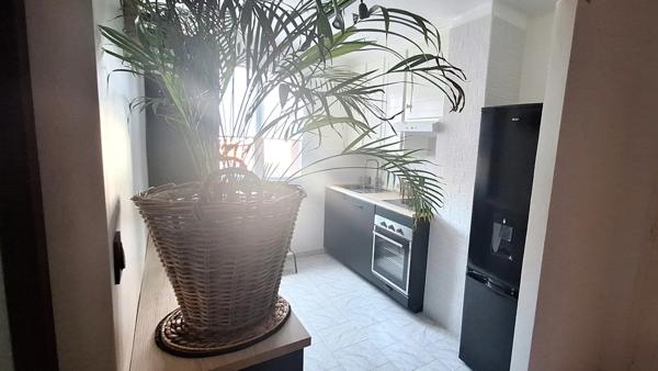Dpt 13, à MARTIGUES Jonquières appartement T3 balcon