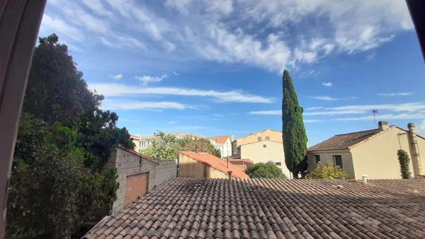 Dpt 13, à MARTIGUES Jonquières appartement T3 balcon