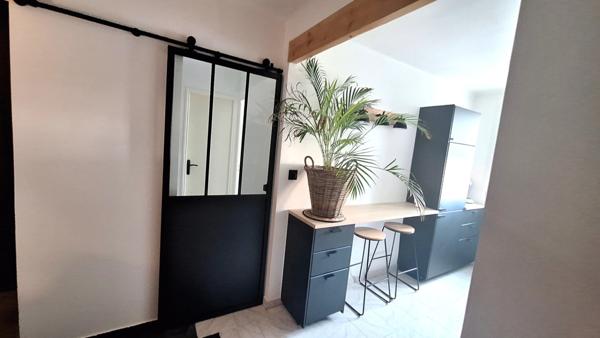 Dpt 13, à MARTIGUES Jonquières appartement T3 balcon