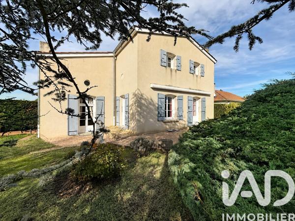 Maison à vendre 6 pièces 131,7 m² Le Coteau