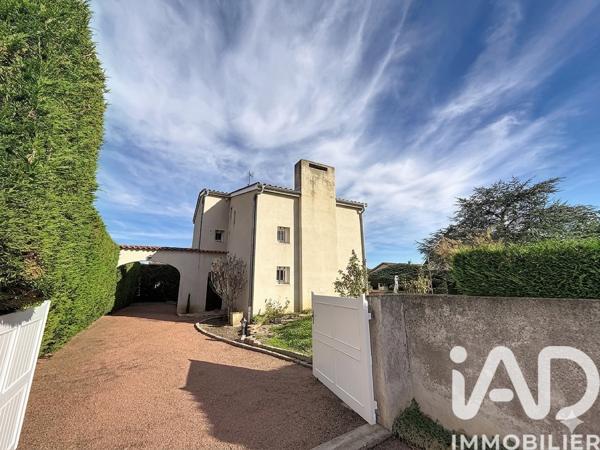 Maison à vendre 6 pièces 131,7 m² Le Coteau