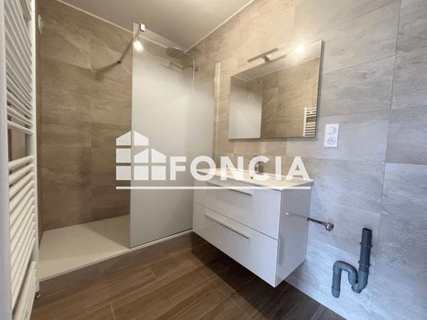 Location Appartement 3 pièces 72.3 m² - 21-23-25 AVENUE DE NANTES Cholet 49300