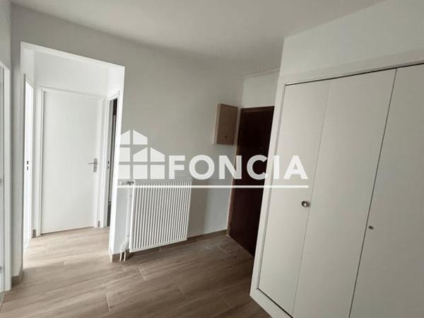 Location Appartement 3 pièces 72.3 m² - 21-23-25 AVENUE DE NANTES Cholet 49300