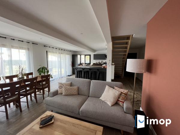 Maison neuve, 4 chambres à 20 minutes de Nantes