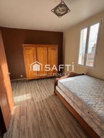 maison de bourg d'environ 76 m2