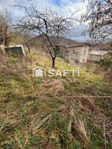 maison de bourg d'environ 76 m2