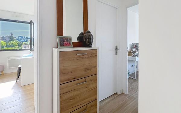 Maison à vendre    5 pièces • 97,50 m2 La Gaude