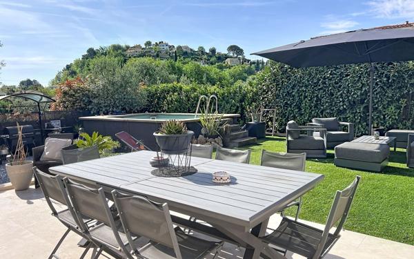 Maison à vendre    5 pièces • 97,50 m2 La Gaude