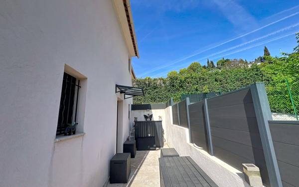 Maison à vendre    5 pièces • 97,50 m2 La Gaude