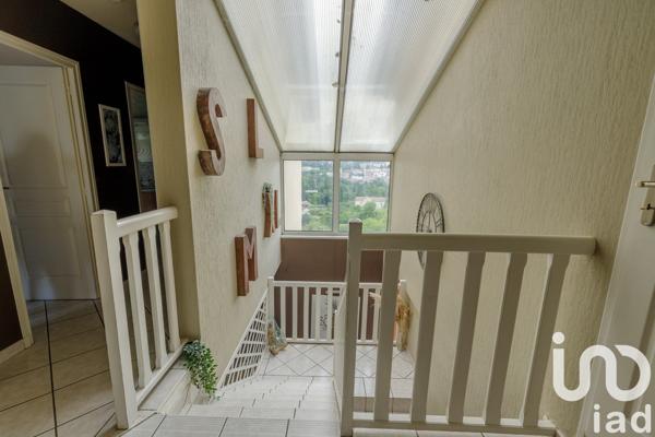 Maison 6 pièces de 216 m² à Annonay (07100)