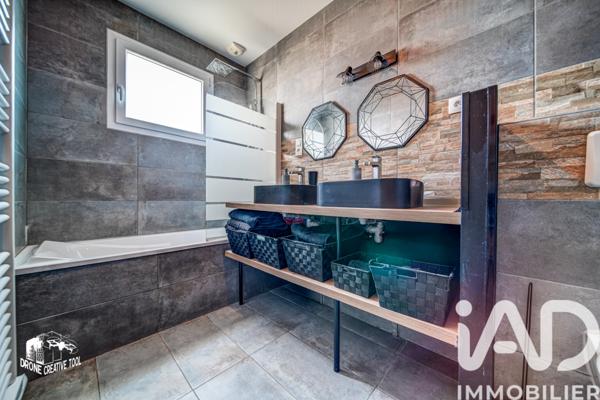 Maison à vendre 6 pièces 125 m² Pontpierre