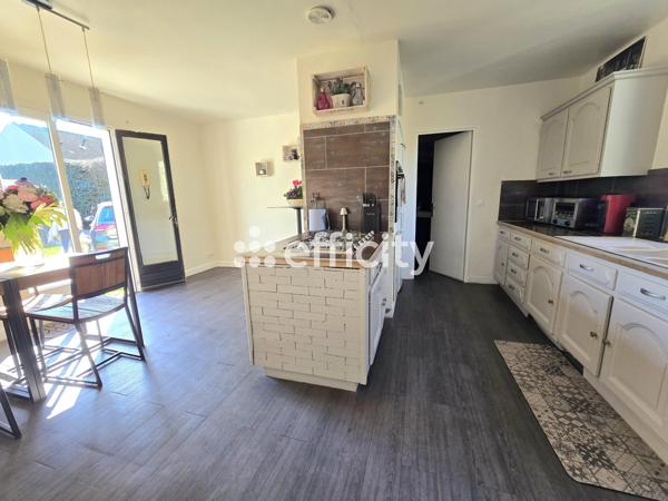 Maison 5 pièces - 135 m² Exclusivité efficity