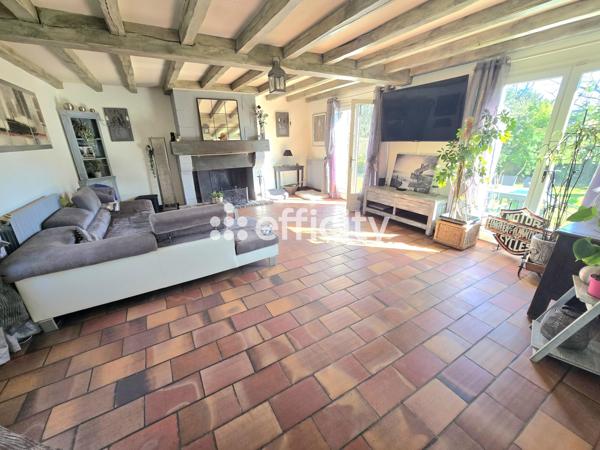 Maison 5 pièces - 135 m² Exclusivité efficity