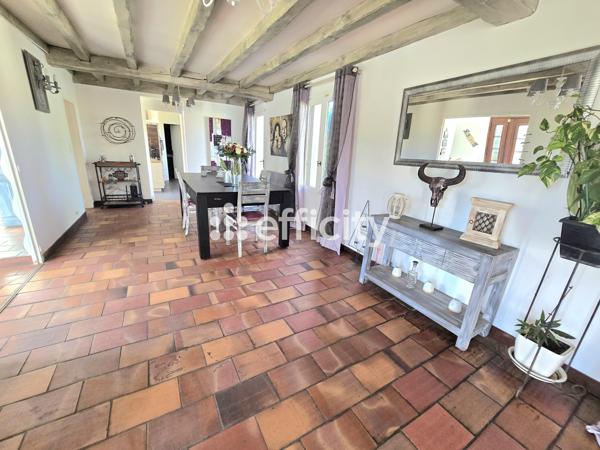 Maison 5 pièces - 135 m² Exclusivité efficity