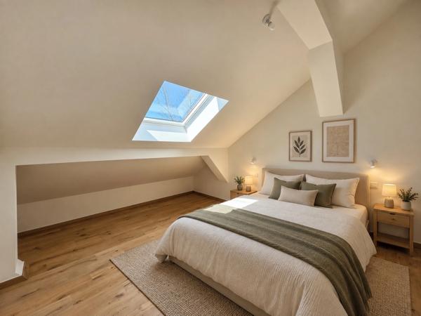 À vendre – Appartement T4 duplex traversant de charme dans une ancienne bâtisse rénovée à Viuz-en-Sallaz