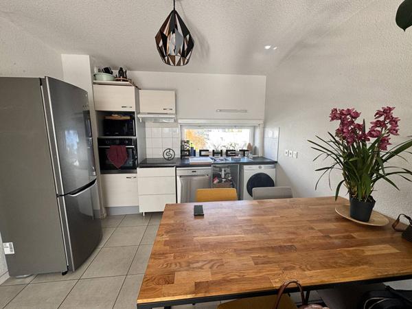 Appartement 3 pièces 66 m² BEGLES - 33130