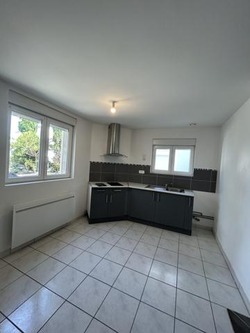 STUDIO 25.58m2 - SAINTES RIVE DROITE